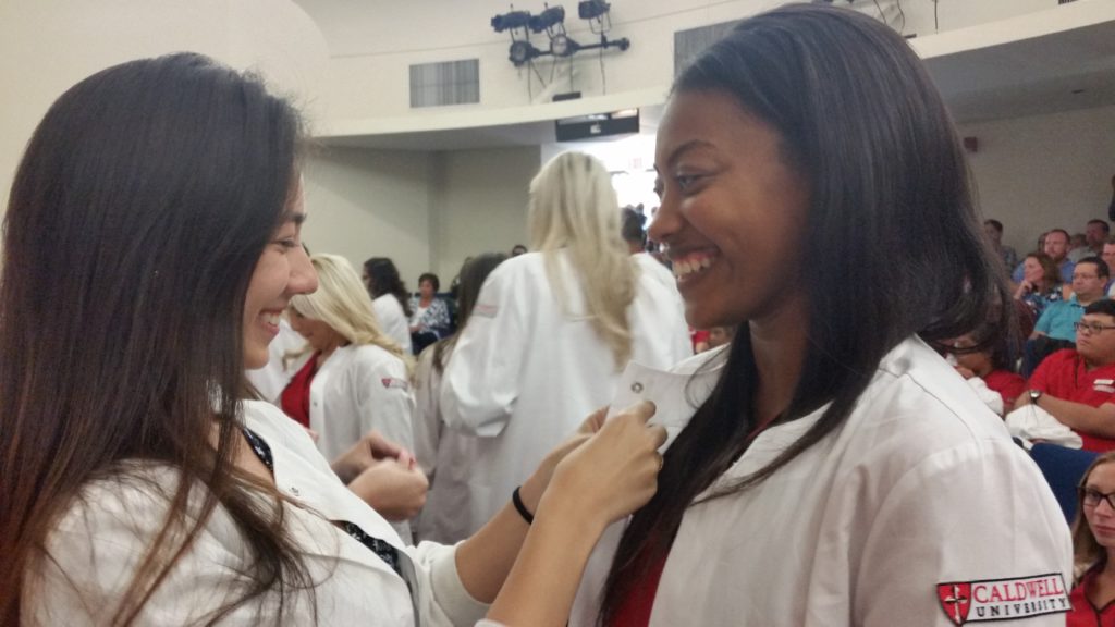 Nursing Students gets pinned at White Coat Ceremony